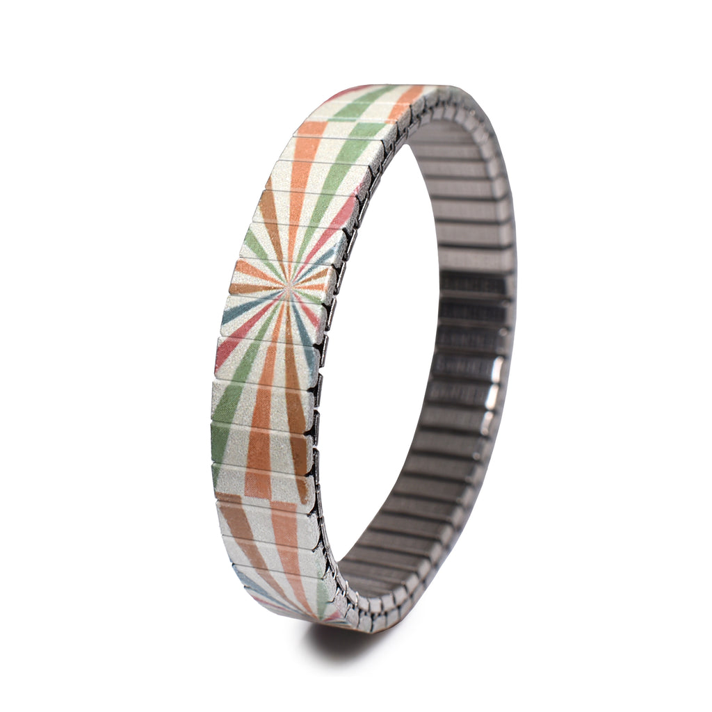 Wonderland - Sutro's Playland - 10mm - Classic Finish  The Wonderland collection is a celebration of vintage amusement parks that transports you to a bygone era of wonder and joy. Inspired by the nostalgic charm of merry-go-rounds, ferris wheels, and whimsical attractions, this collection captures the essence of a carefree and magical time. 