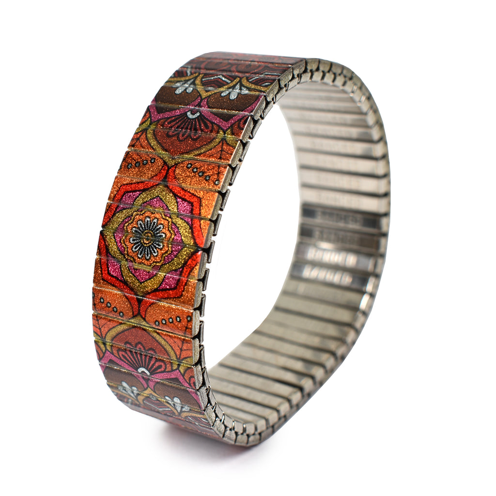 18mm - Mandalas Métallique - Postcard from Sedona  Banded's Metallic take on our Best selling Mandala styles from our Air Banded collection that we sell onboard Lufthansa & Swiss airlines.