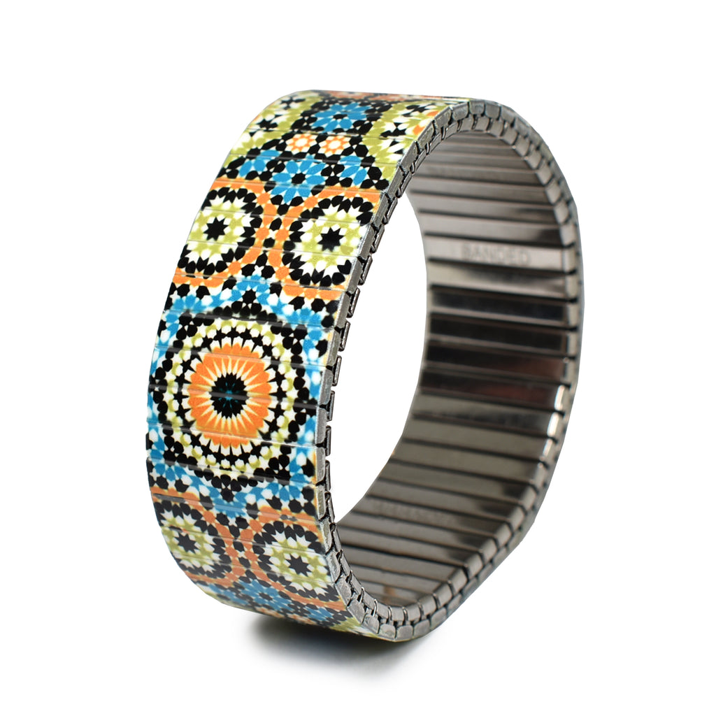 AZULEJO - Granada - 23mm Classic Finish ©️ 2024 BANDED BRACELETS L SIDE VIEW