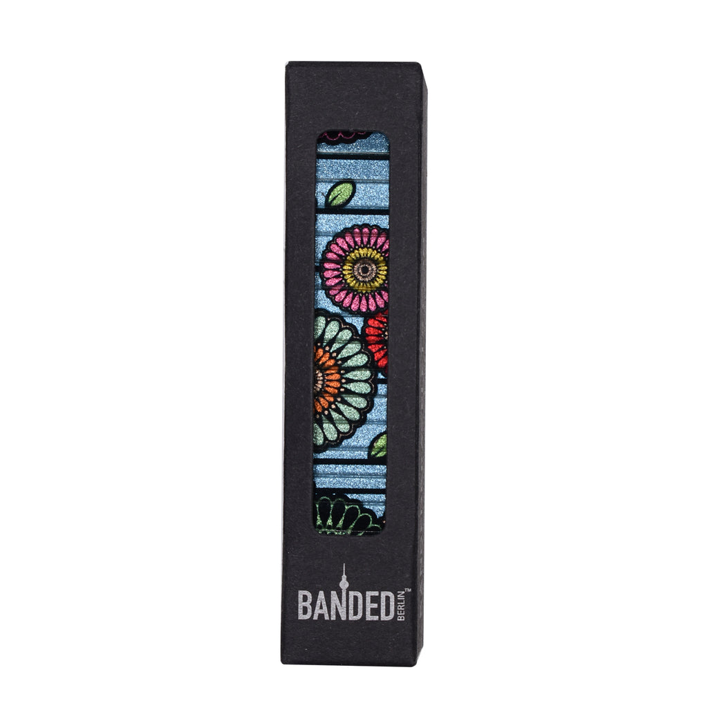 Flora Atomica - Le Train Bleu - 10mm - Metallic Finish  Ein Strauß in den Farben von Paris mit einem funkelnden himmelblauen Hintergrund. Eine Hommage an die Dekadenz eines unserer beliebtesten Gourmet-Stopps im Gare de Lyon.