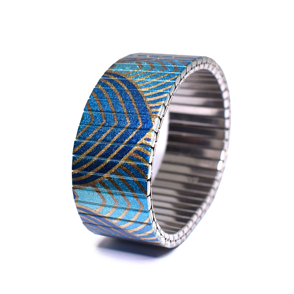 Metropolis - Bohème  - 23mm Metallic Finish  Bohème - Glamour, Girls und Ganoven. In der Kakadu Bar am Ku´damm trafen sich Berliner Bohème und Halbwelt und machten die Nacht zum Tag. Chin Chin!