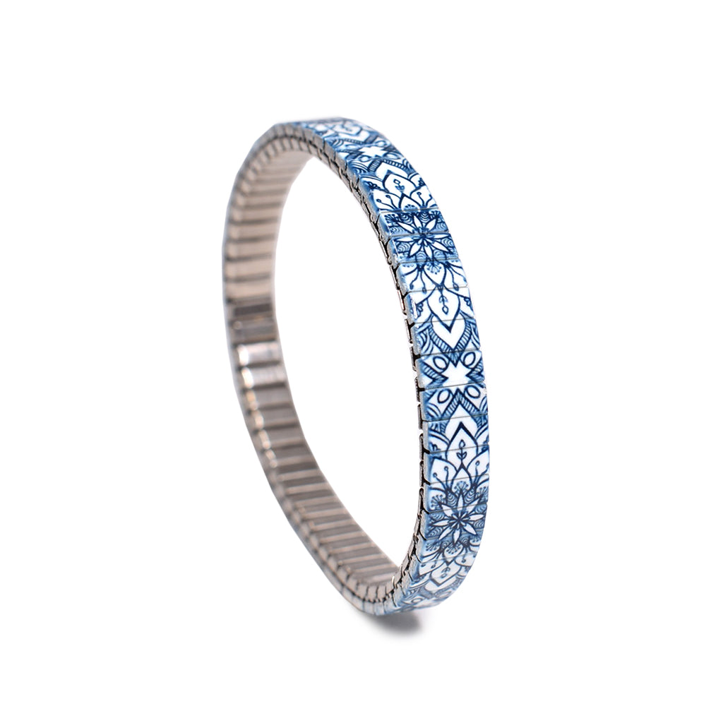 Gaudi's Footsteps - La Flor Azul 6mm Ultra Slim © 2020, banded berlin