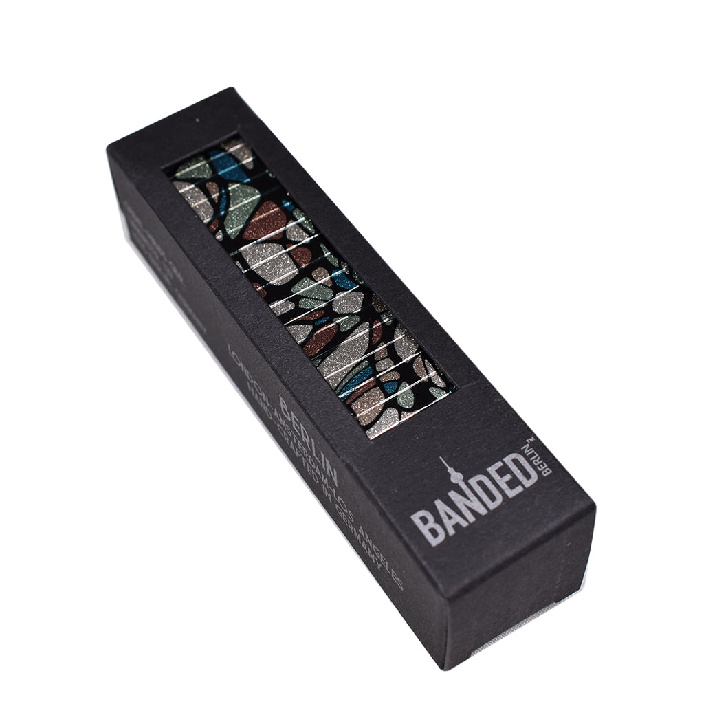 Azure Malachite  With its green shades of banded malachite and sunlight of Azure blues, "Azure Malachite" embodies the elemental colors of Earth. Now Avxailbe in 23mm width © 2020, banded berlin