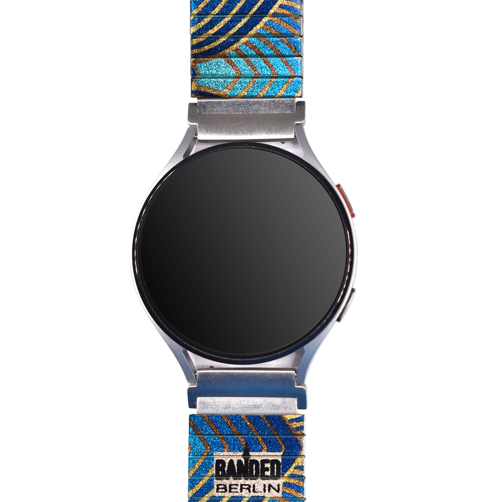 Metropolis - Bohème  - Banded™ for Smart Watch Metallic  Bohème - Glamour, Girls und Ganoven. In der Kakadu Bar am Ku´damm trafen sich Berliner Bohème und Halbwelt und machten die Nacht zum Tag. Chin Chin!