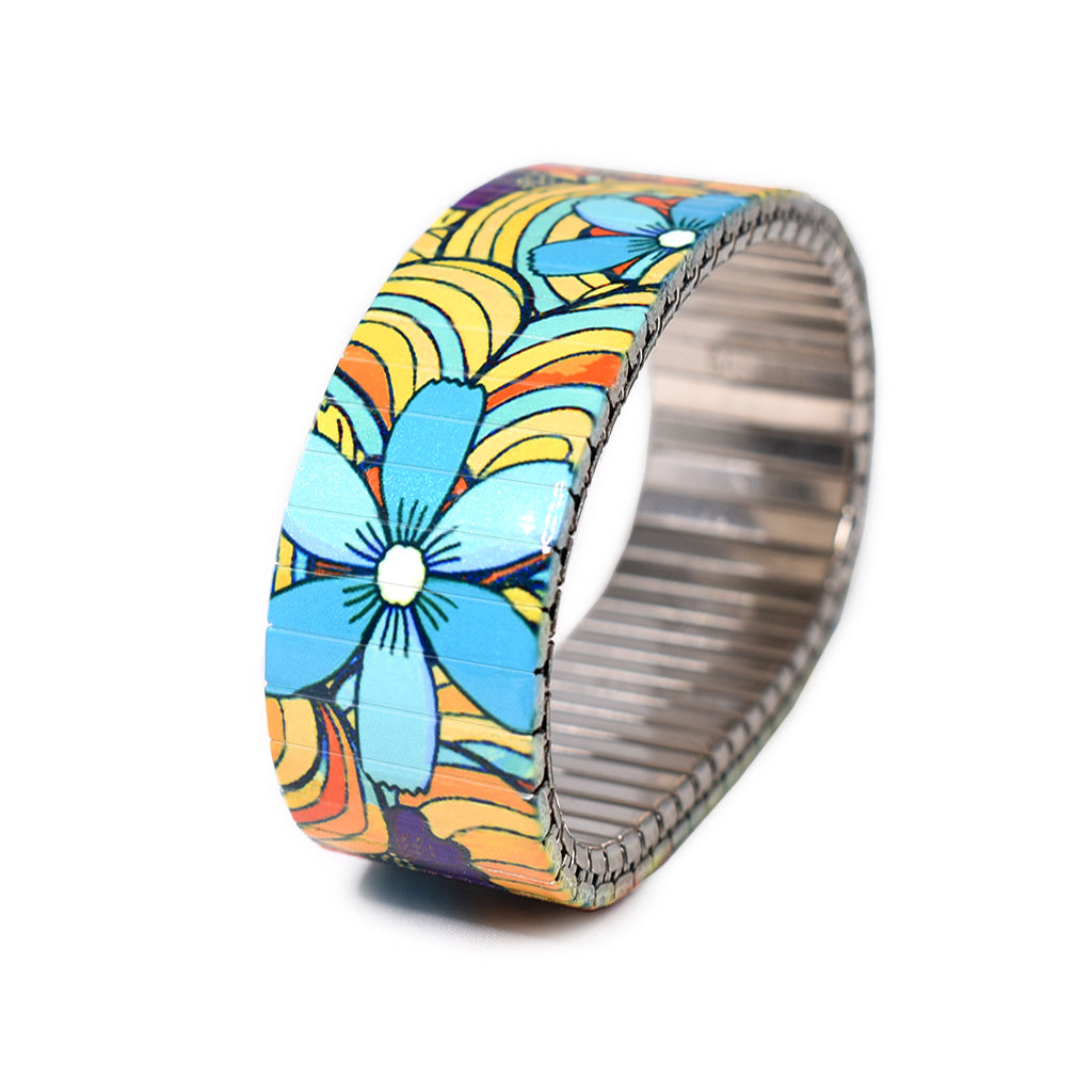 Squiggle-Flower- Pop- Tropicali 23mm  A Yellow hued version of our best selling “Squiggle Flower Pop” style.  New for Summer 2020.  Rostfreier Stahl, nickelfrei, kratz- und wasserfest. by Banded Berlin Bracelets